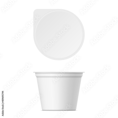 Mockup of plastic yogurt container with lid
