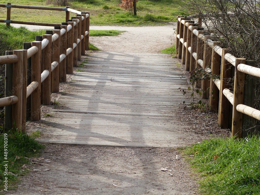 Puente de madera