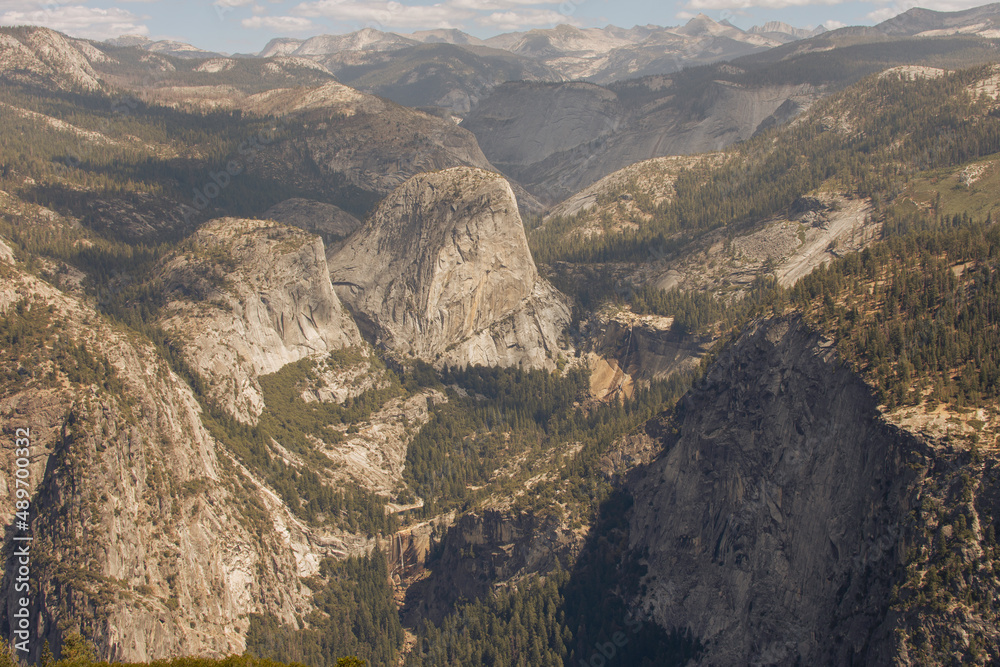 Obraz premium Autumnal natural landscape from Yosemite National Park, California, United States