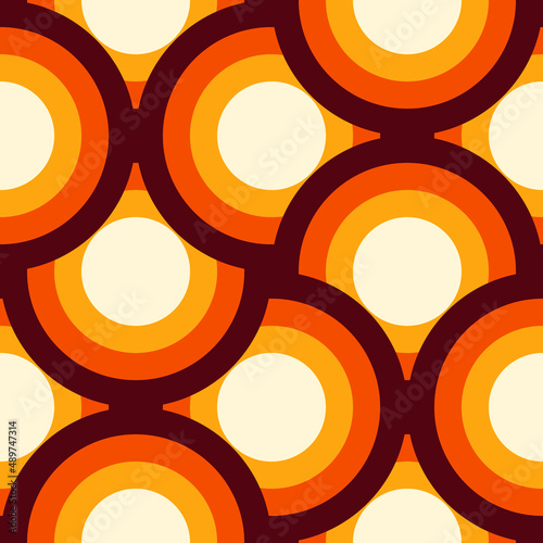 70s retro style seamless pattern with circles. Vintage wallpaper. Abstract vector design.	