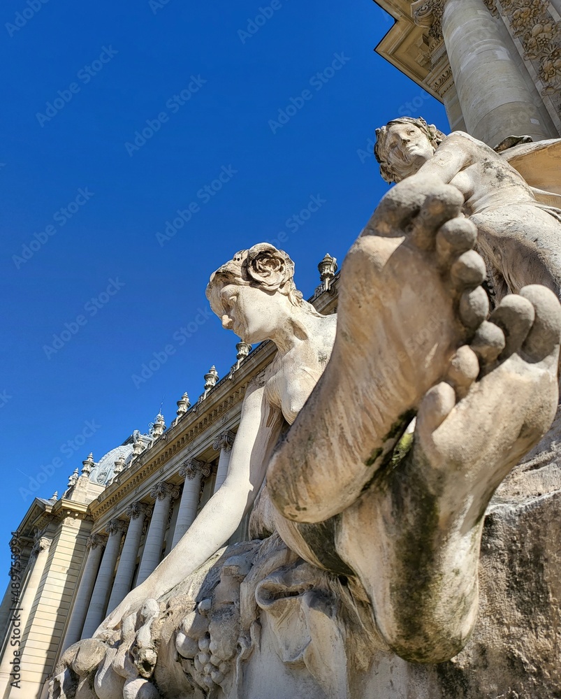 Statue Petit Palais