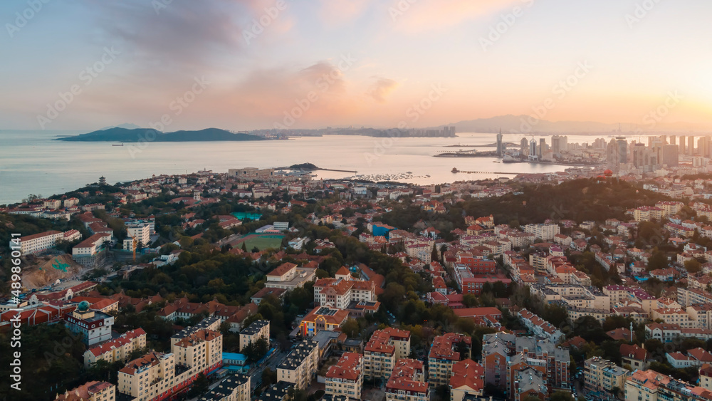 Fototapeta premium Aerial photography of the coastline scenery of the old city of Qingdao, China