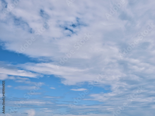 Blue sky and beautiful clouds © enginakyurt