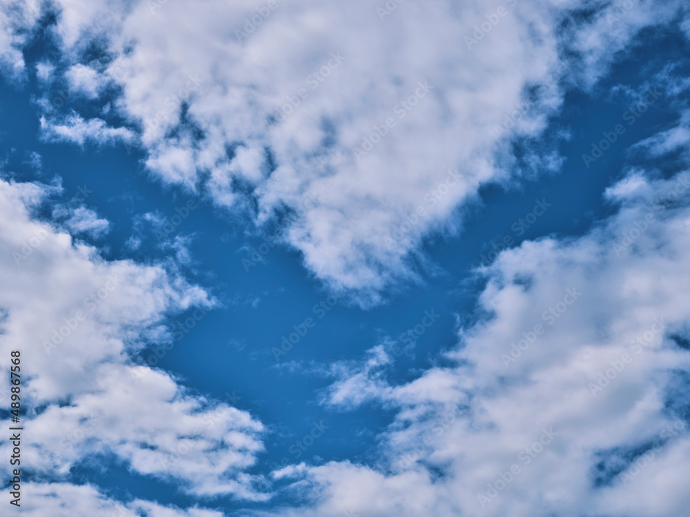 Fototapeta premium Blue sky and beautiful clouds