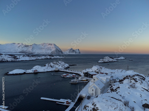 Obraz na płótnie village Hamn on Senja island in Norway on a clear cold winter day w salonie