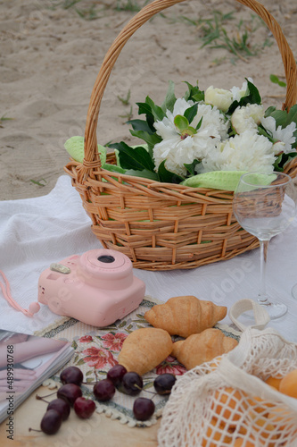 Picnic.