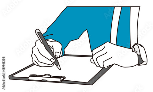 契約書にサインをするビジネスマンの手元