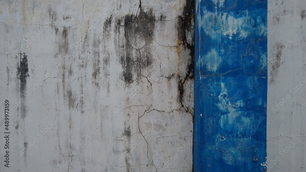 White and blue painted old grunge wall, background image