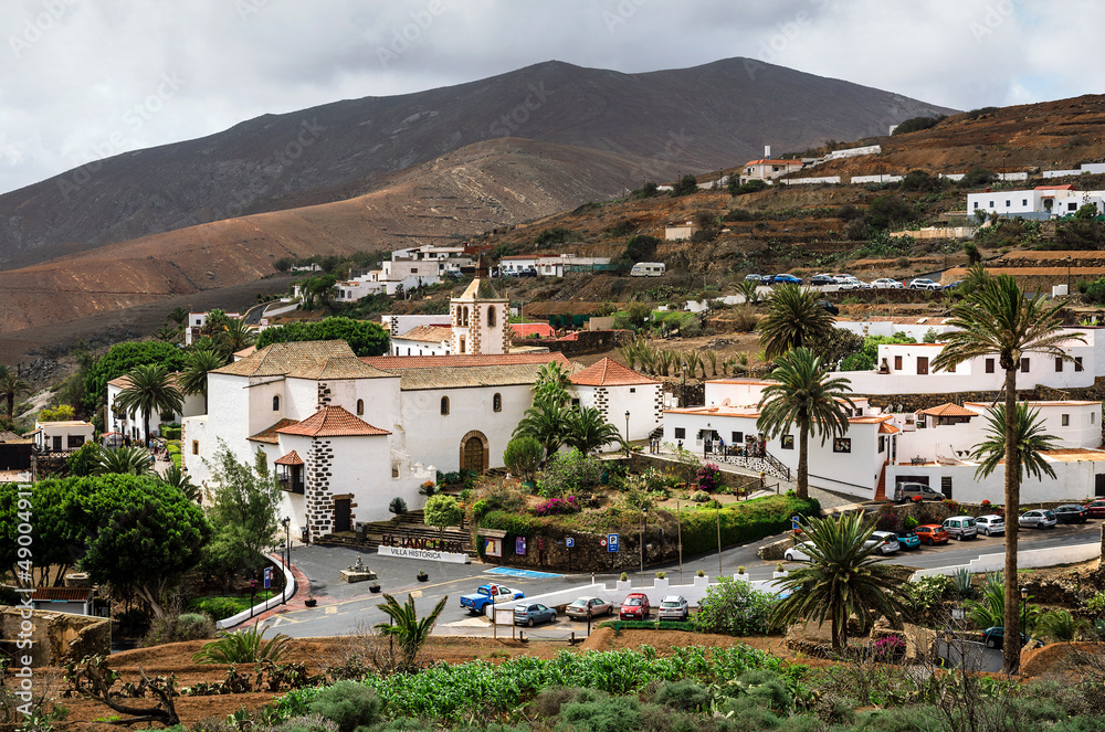 Φωτογραφία Betancuria is the oldest town in Fuerteventura in Las Palmas province, Canary Is