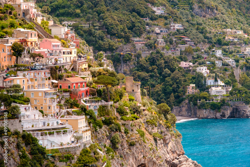 Fototapeta Naklejka Na Ścianę i Meble -  Positano is a village on the Amalfi Coast (Province of Salerno), in Campania, Italy, mainly in an enclave in the hills leading down to the coast.