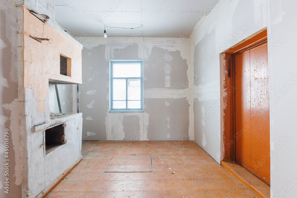 Obraz premium interior of the apartment without decoration in gray colors