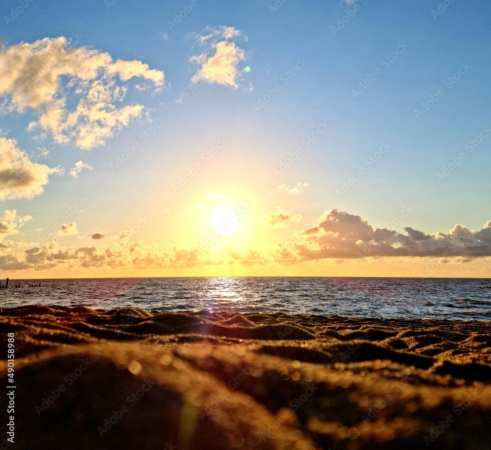 Naklejka premium sunset on the beach