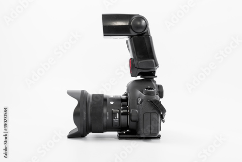 Obraz na płótnie Canon 6d camera with lens on a white background
