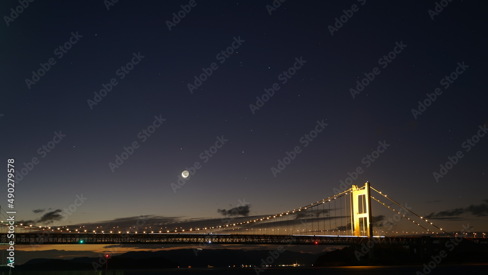 Fototapeta premium 夜明けの瀬戸大橋