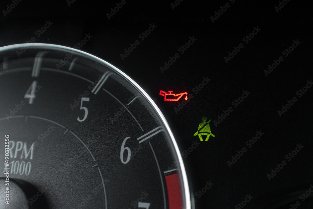 Fototapeta premium oil icon on the dashboard