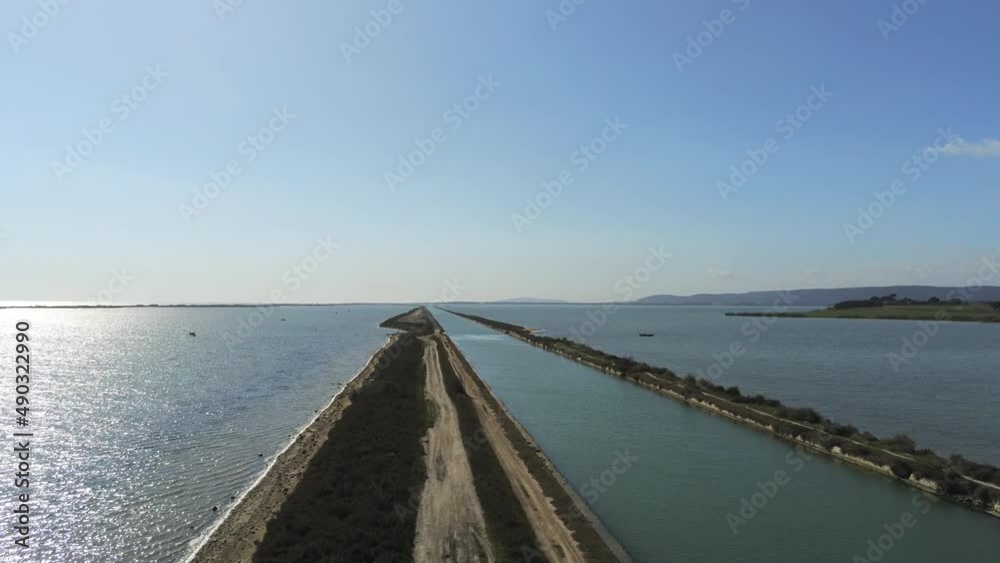 Canal du Rhône à Sète, vue aérienne, Occitanie Canal du Rhône à Sète, vue aérienne, Occitanie