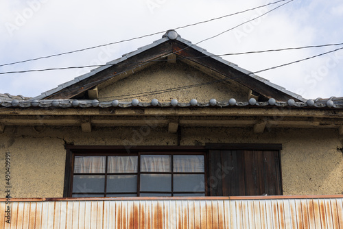 日本の岡山県矢掛町の古くてとても美しい建物 © 仁 藤原