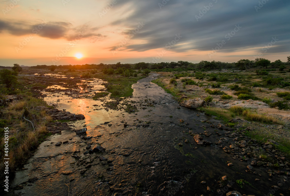 Obraz premium Aerial photo over the Crocodile River in the Kruger National Park, South Africa. 