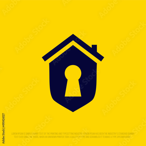 Modern professional logo with an image of a safe and a house