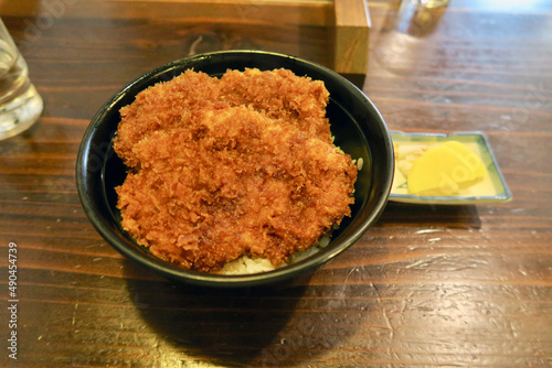 わらじカツ丼