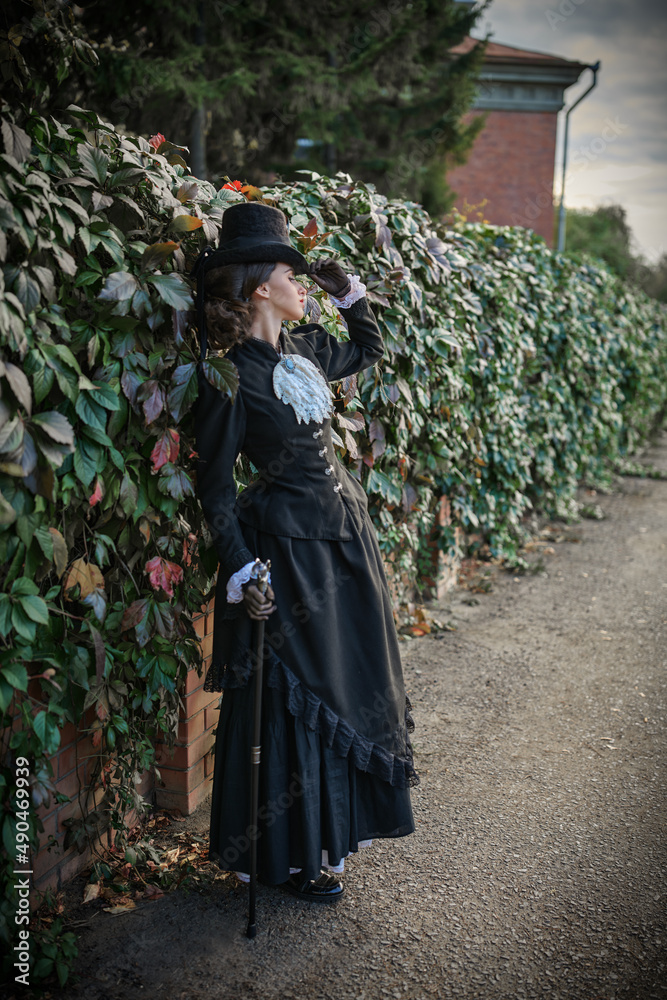 woman in victorian dress