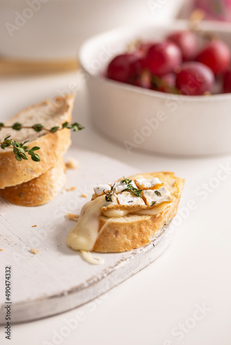 Grilled bread with brie cheese