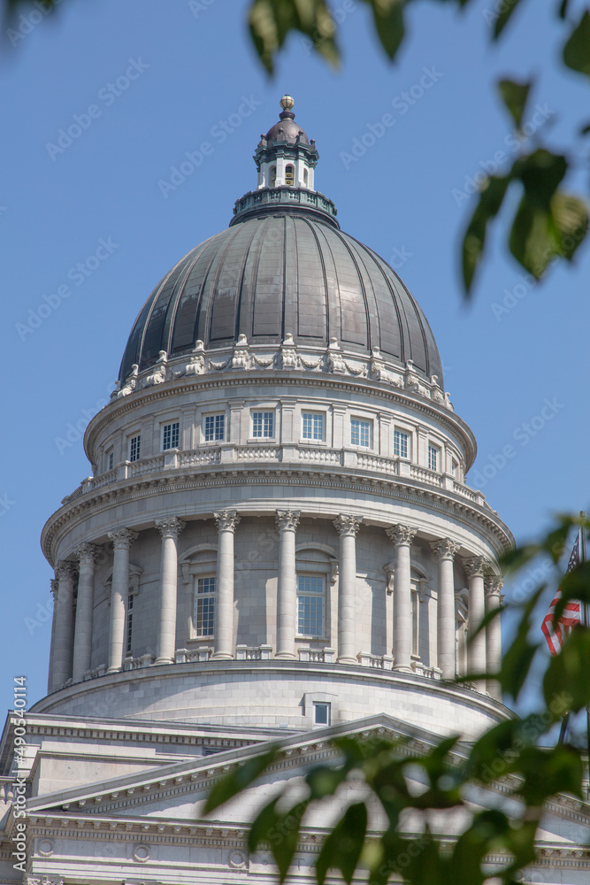 Obraz premium Utah state capitol building in Salt Lake City, Utah