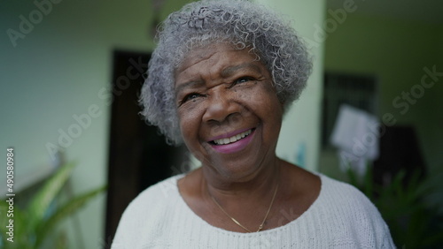 Fotografia, Obraz A joyful black senior woman portrait smiling