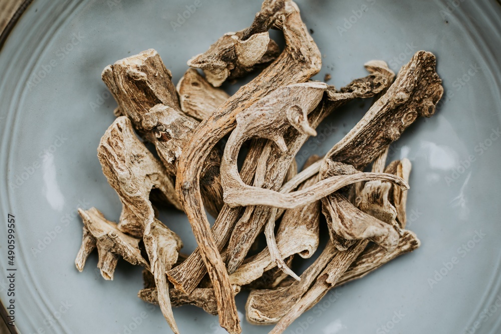 elecampane dry root for medicine