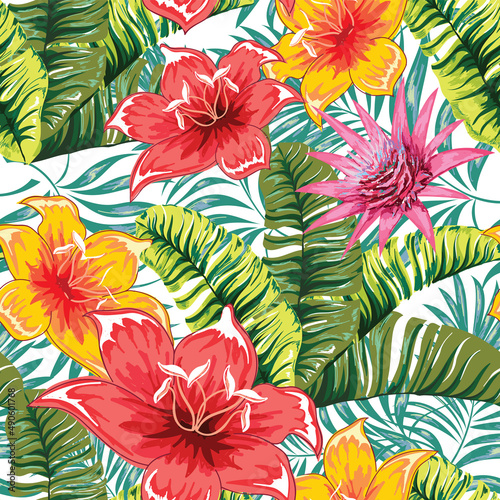 Palm. Seamless pattern with tropical plants and birds. Vector image. 