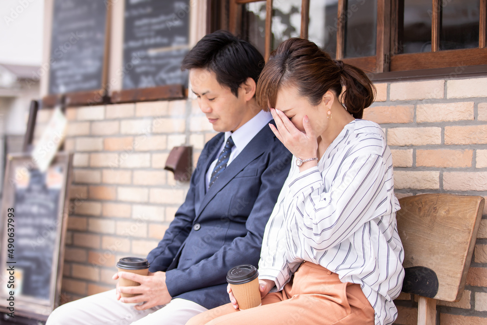 カジュアルビジネスの会社員
カジュアルビジネスの会社員
