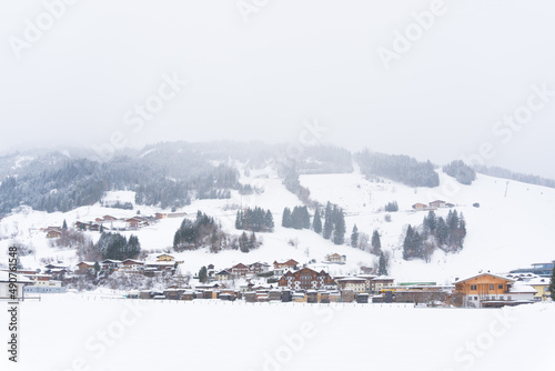 Großarl Unterberg in Salzburg bei Schneefall im Winter. Bekannter Schiort in Österreich. photo