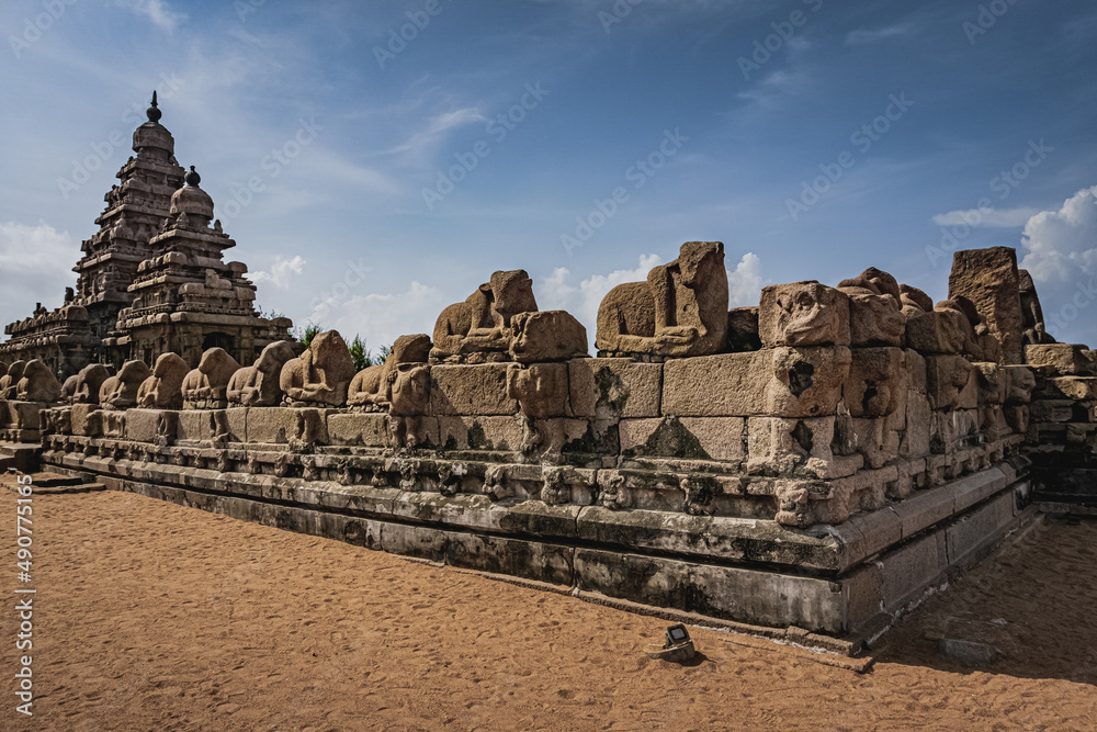 Shore temple built by Pallavas is UNESCO`s World Heritage Site located at Mamallapuram or Mahabalipuram in Tamil Nadu, South India. Very ancient place in the world. Shore temple built by Pallavas is UNESCO`s World Heritage Site located at Mamallapuram or Mahabalipuram in Tamil Nadu, South India. Very ancient place in the world.