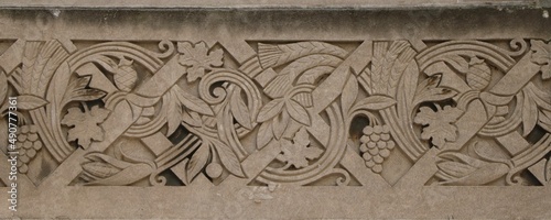 Foto Close up texture and background of carved stone building details