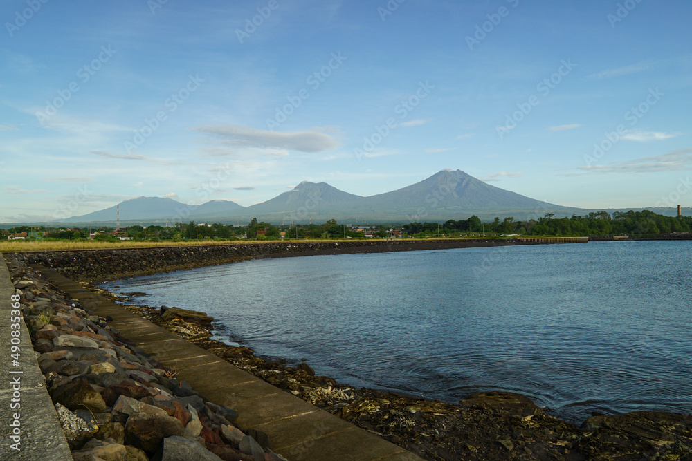 Obraz premium Beautiful Saturday morning at New Marina Boom beach in Banyuwangi, East Java, Indonesia.