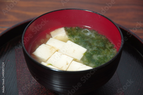 アオサ海苔と豆腐の味噌汁　