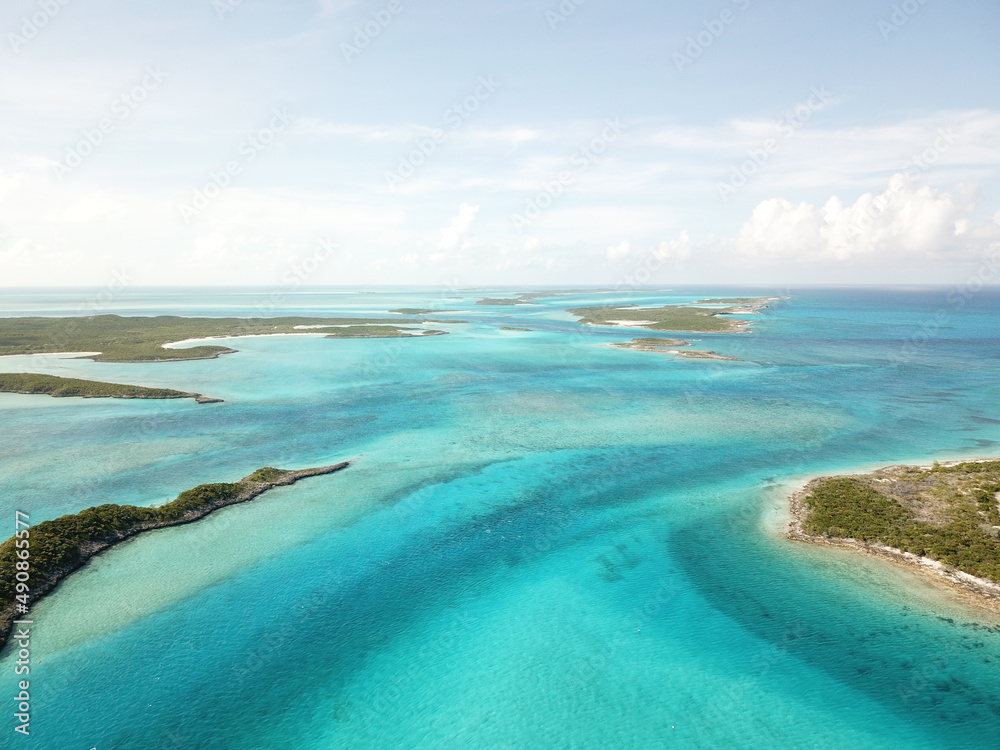 Fototapeta premium Exuma Cays, Bahamas. View from Above. No filters