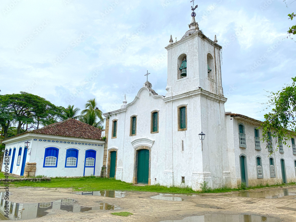 The historic Church of Nossa Senhora das Dores, located in the historic center of the city and built in 1800 by aristocratic women.