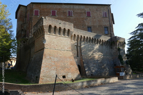 Obraz na plátně Sforza Fortress in Dozza, the medieval building with ravines sorrouded by circul