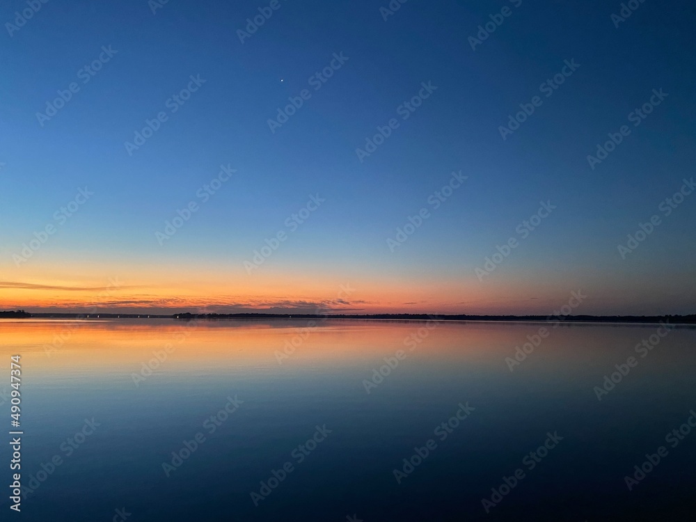 Horizon before sunrise over lake
