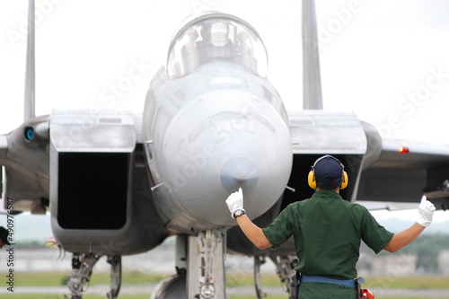 千歳基地に帰還したF-15イーグル戦闘機
