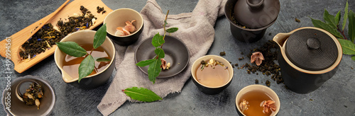 Obraz na plátně Asian tea set on dark background.
