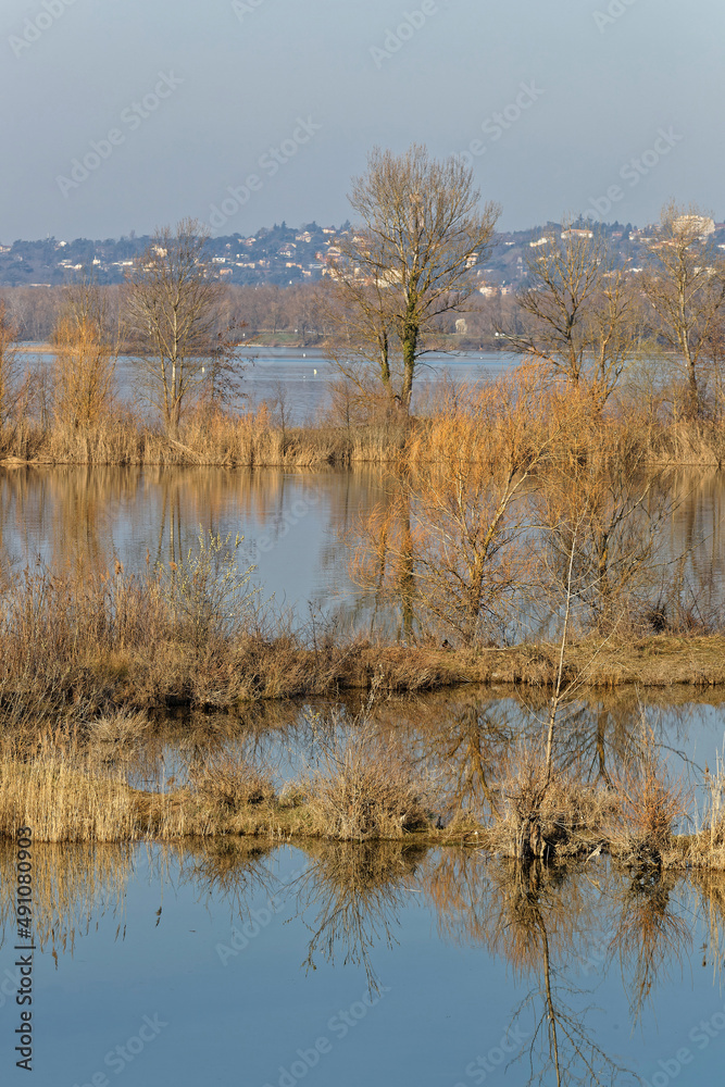 Grand parc de Miribel-Jonage, an urban park of 2200 hectares on the outskirts of Lyon was created to help control the flooding of the Rhône river Grand parc de Miribel-Jonage, an urban park of 2200 hectares on the outskirts of Lyon was created to help control the flooding of the Rhône river