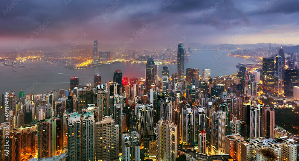 Hong Kong skyline at night from Victoria peak