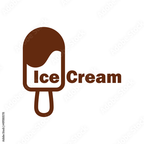 Popsicle logo. Icono con texto Ice cream con silueta de helado con paleta de madera con líneas en color marrón