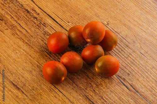 Cherry Kumato - black juicy tomato