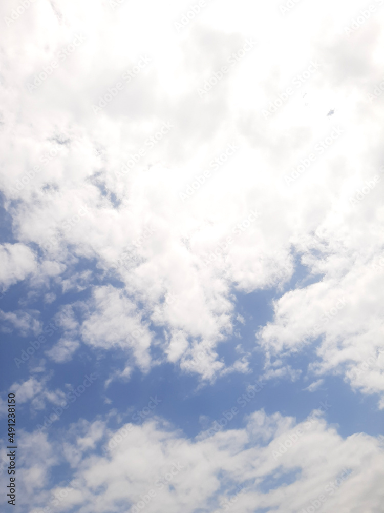 Obraz premium blue sky with clouds