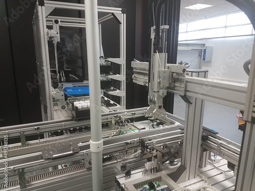 Photos Conveyor belt in a electromechanical lab
