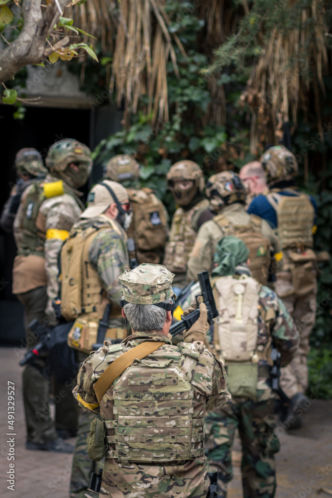 jugadores de airsoft 