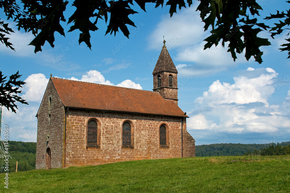 Haute Chapelle Sainte-Claire über Saint-Quirin, Moselle, Grand-Est, Frankreich